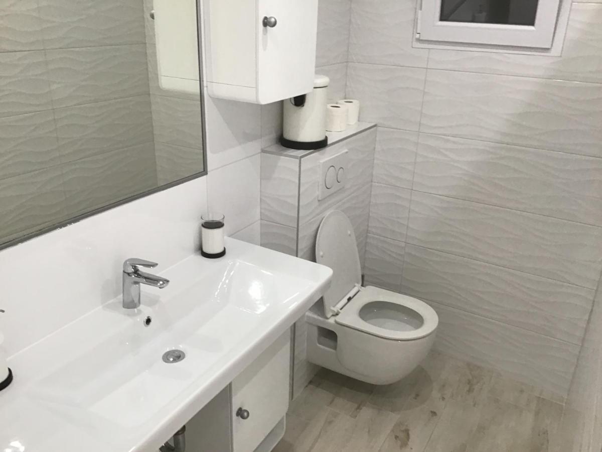 Apartments Tomato Novigrad Istria Kültér fotó