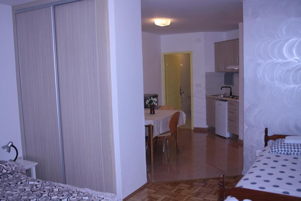Apartments Tomato Novigrad Istria Szoba fotó