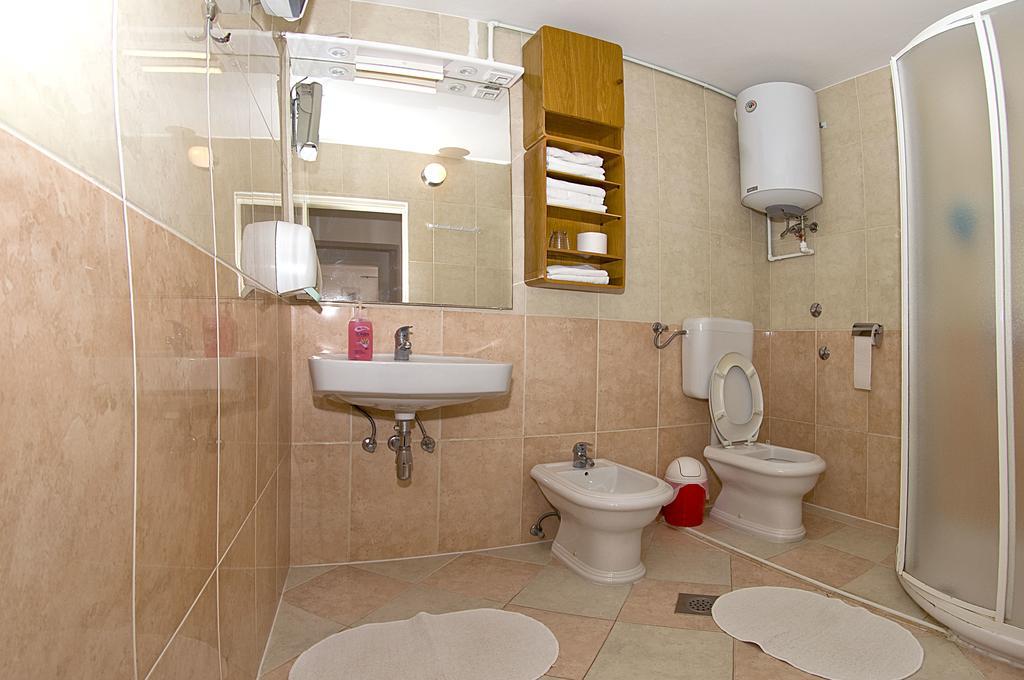Apartments Tomato Novigrad Istria Kültér fotó